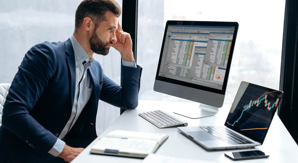 El espejismo de la facturación: ¿Por qué tu cuenta bancaria no refleja tus cierres?